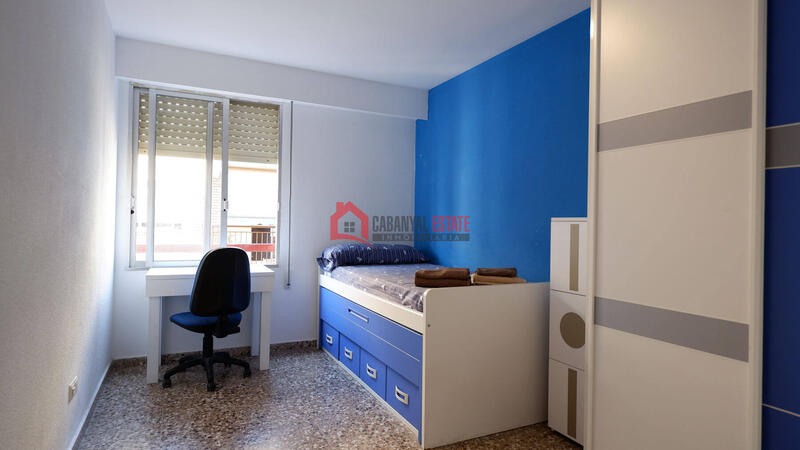 4 bedroom Apartment for Long Term Rent
