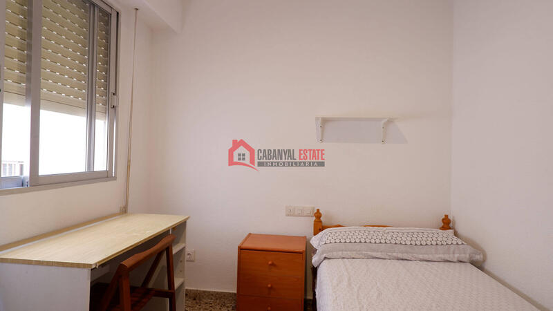 4 bedroom Apartment for Long Term Rent