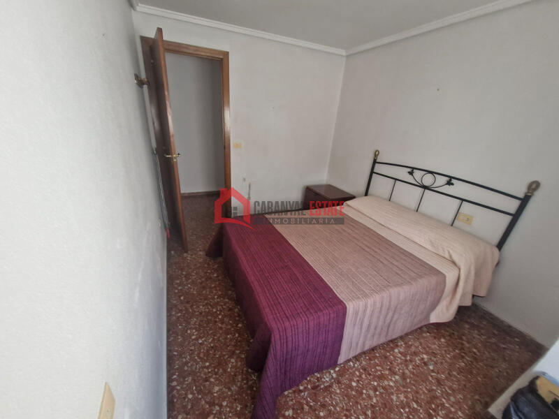 4 bedroom Apartment for sale