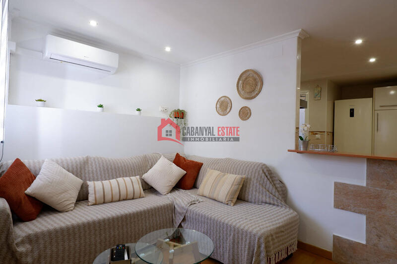 2 bedroom Apartment for Long Term Rent