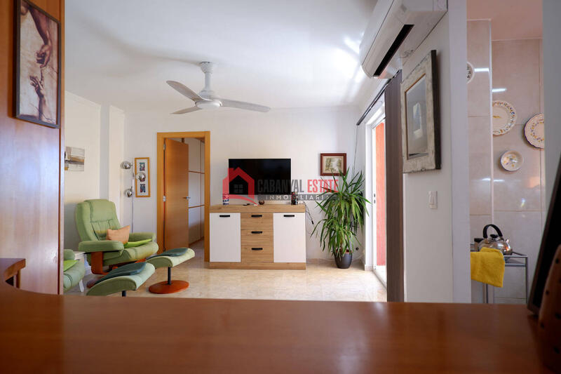 1 bedroom Apartment for Long Term Rent