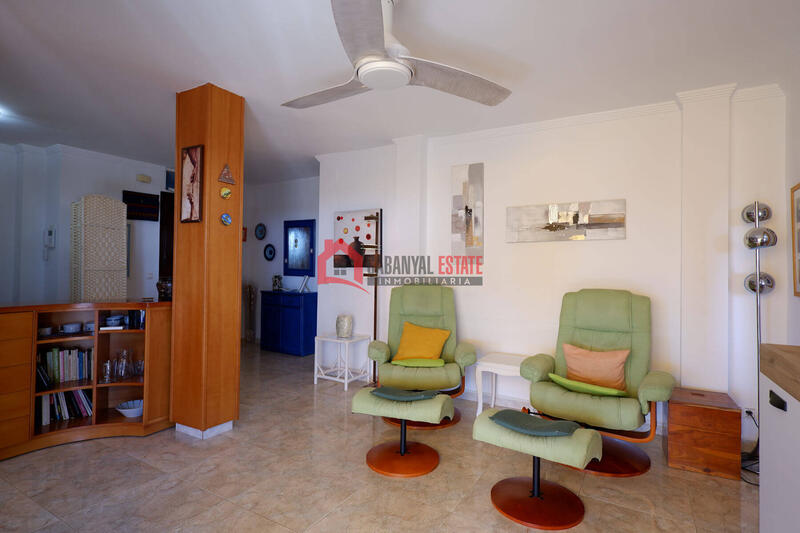1 bedroom Apartment for Long Term Rent