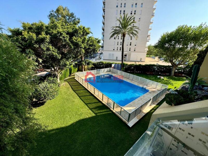 Apartment for Long Term Rent in Canet D En Berenguer, Valencia