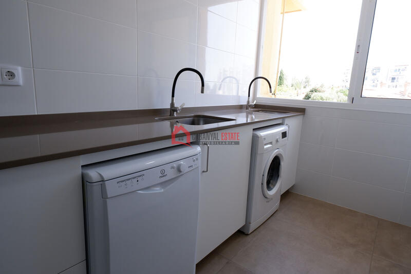 3 slaapkamer Appartement voor lange termijn huur