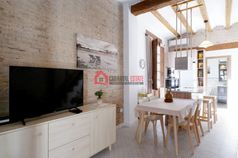 1 bedroom Duplex for Long Term Rent