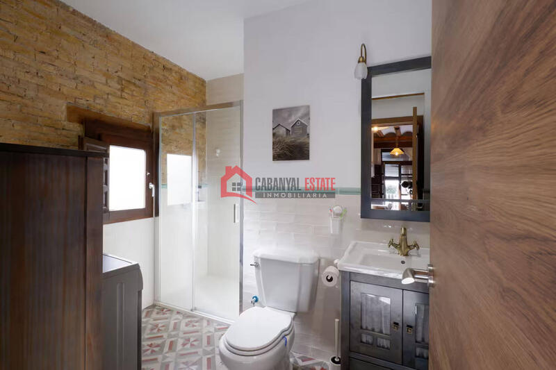 1 bedroom Duplex for Long Term Rent