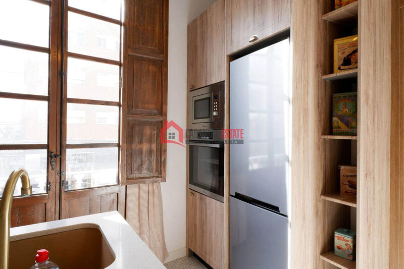1 bedroom Duplex for Long Term Rent