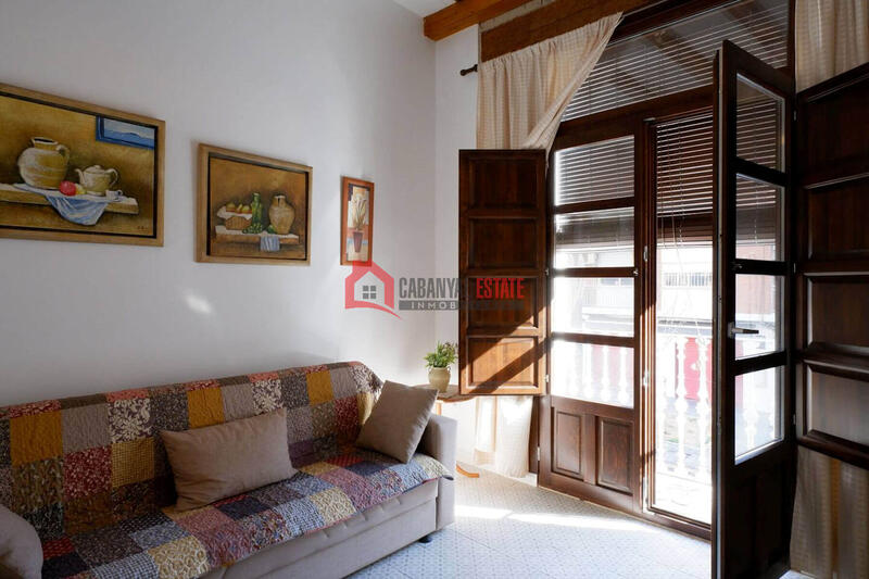 1 bedroom Duplex for Long Term Rent