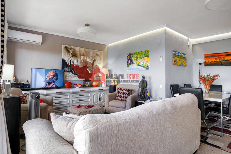 4 bedroom Apartment for sale