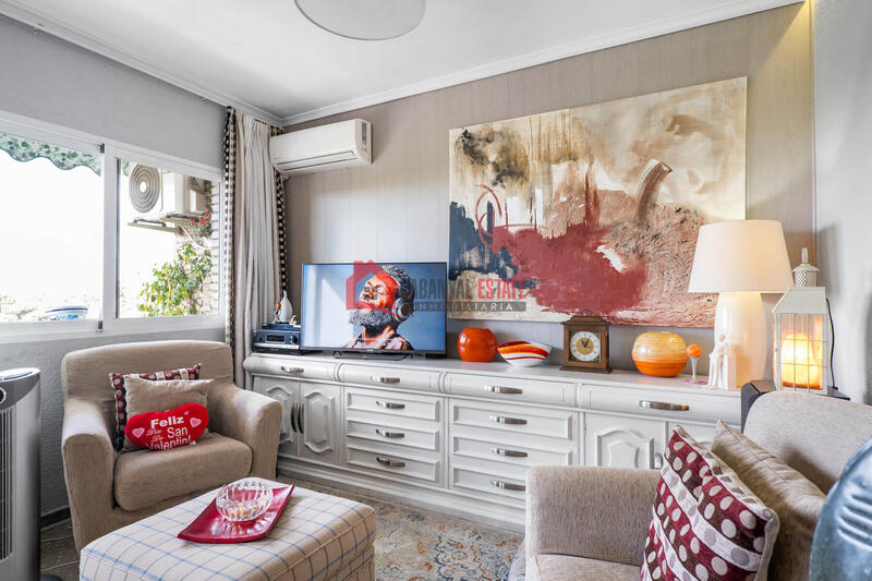 4 bedroom Apartment for sale