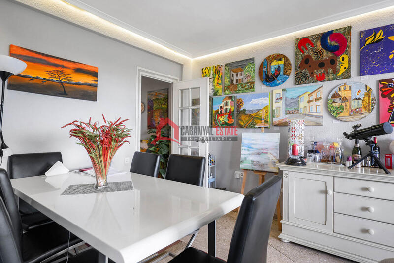 4 bedroom Apartment for sale