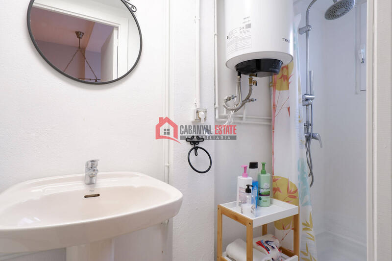 2 bedroom Apartment for Long Term Rent