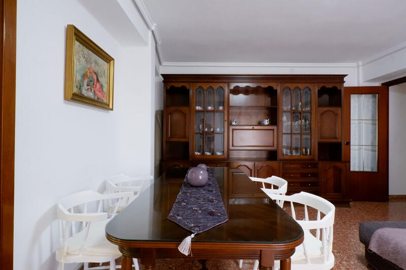 4 bedroom Apartment for Long Term Rent 4 bedroom Apartment for Long Term Rent