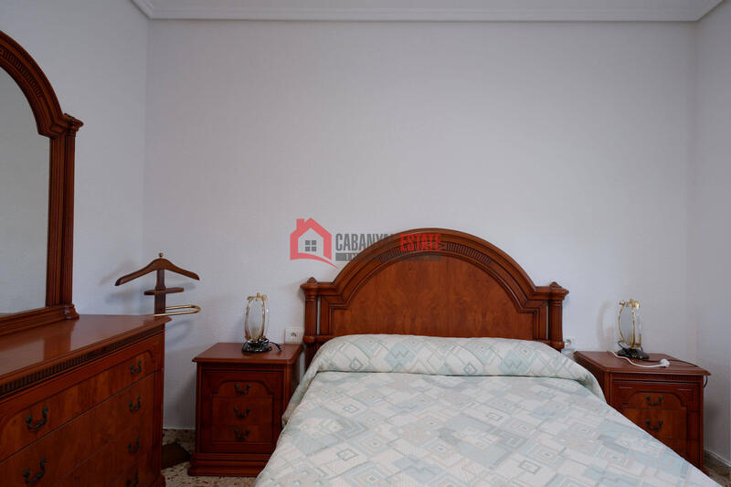 4 bedroom Apartment for Long Term Rent 4 bedroom Apartment for Long Term Rent