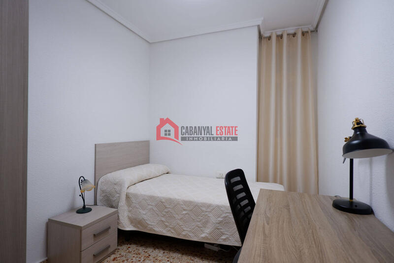 4 bedroom Apartment for Long Term Rent 4 bedroom Apartment for Long Term Rent