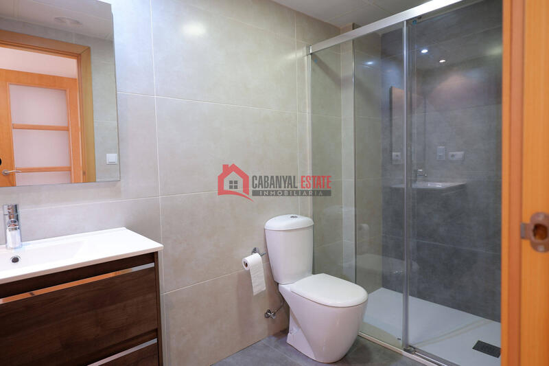 4 soverom Leilighet til salgs 4 soverom Leilighet til salgs