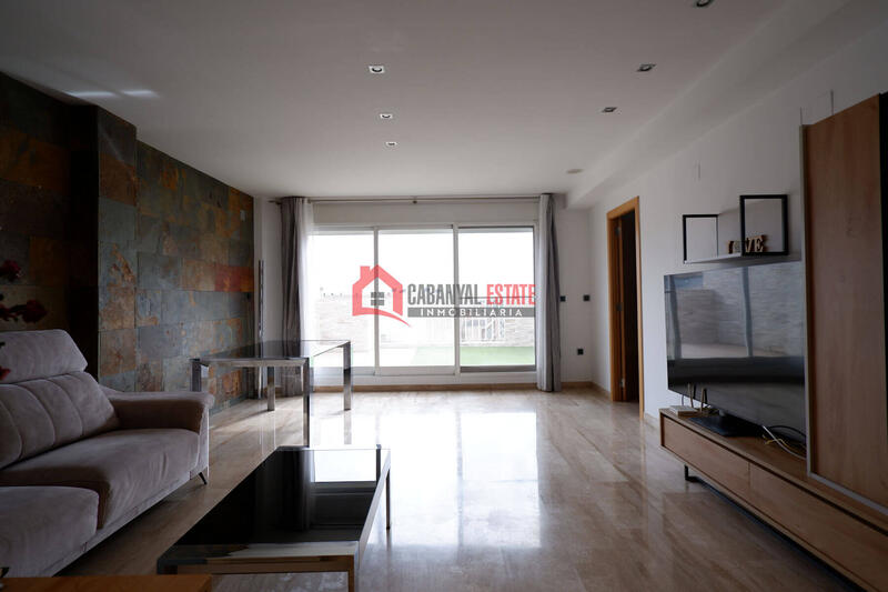 4 soverom Leilighet til salgs 4 soverom Leilighet til salgs