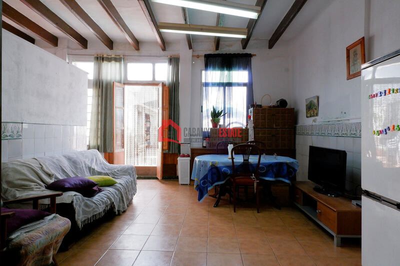 4 bedroom Apartment for sale