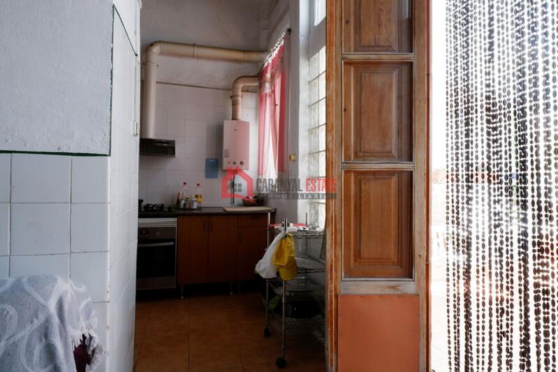 4 bedroom Apartment for sale