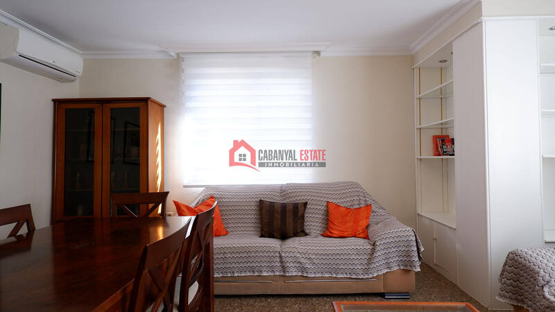 3 bedroom Apartment for Long Term Rent