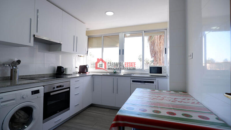 3 bedroom Apartment for Long Term Rent