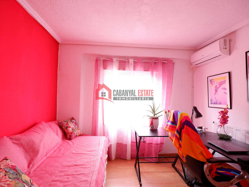 2 bedroom Apartment for Long Term Rent