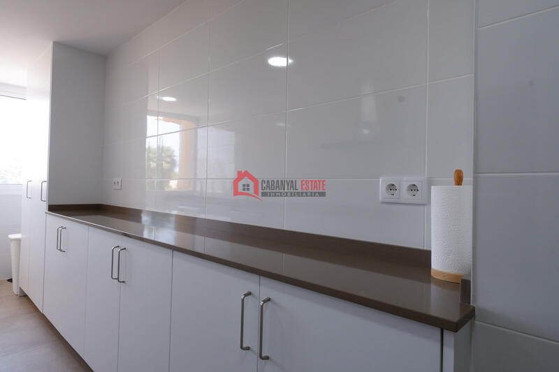 3 bedroom Apartment for Long Term Rent