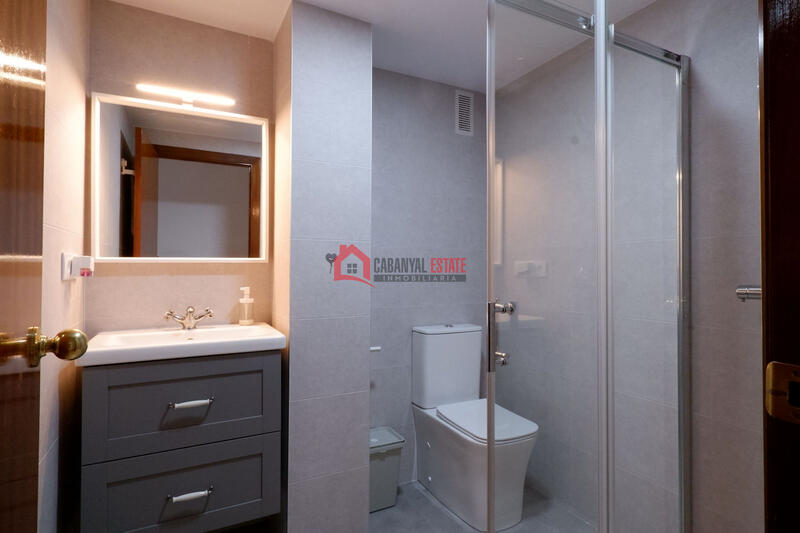 3 bedroom Apartment for Long Term Rent