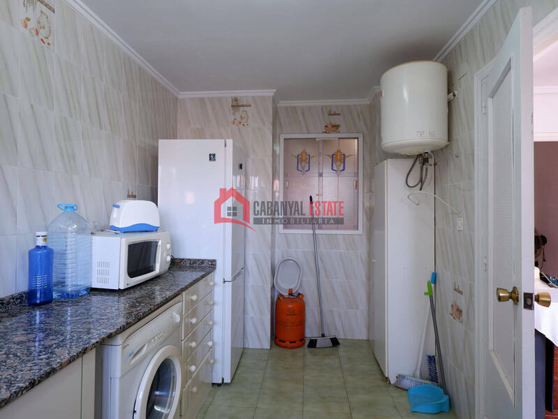 3 bedroom Apartment for sale