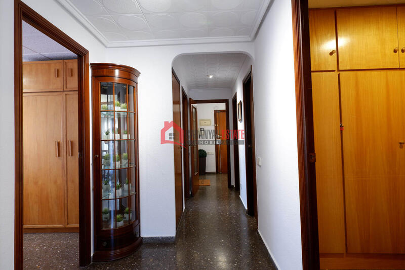 3 soveværelse Lejlighed til langtidsleje