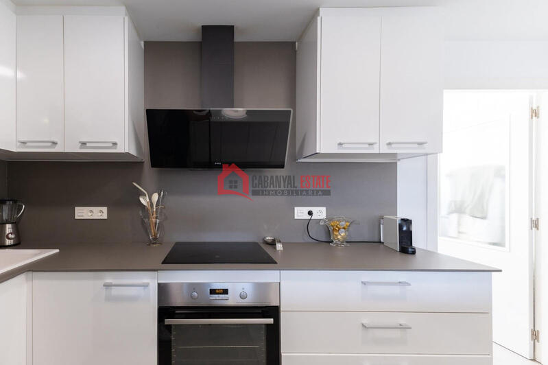 2 bedroom Apartment for Long Term Rent