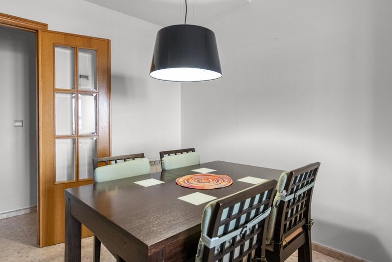 3 спальная комната квартира продается