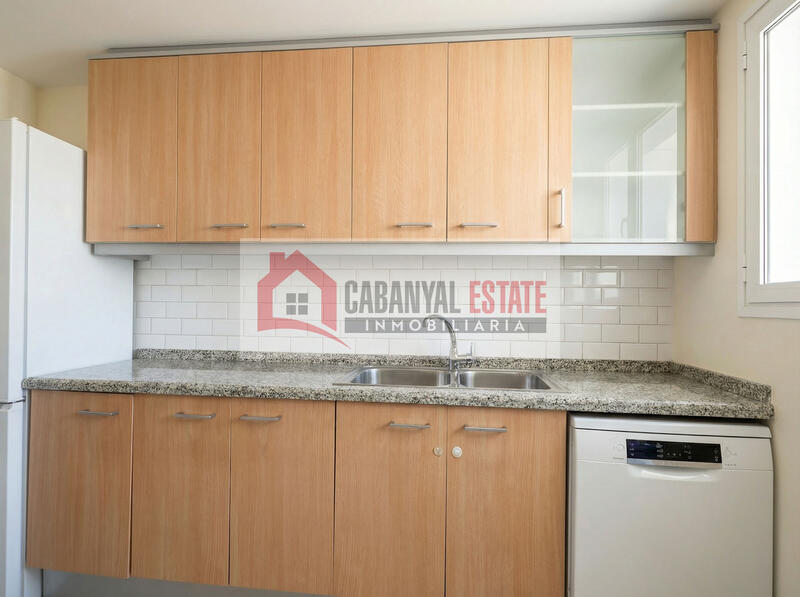 3 спальная комната квартира продается