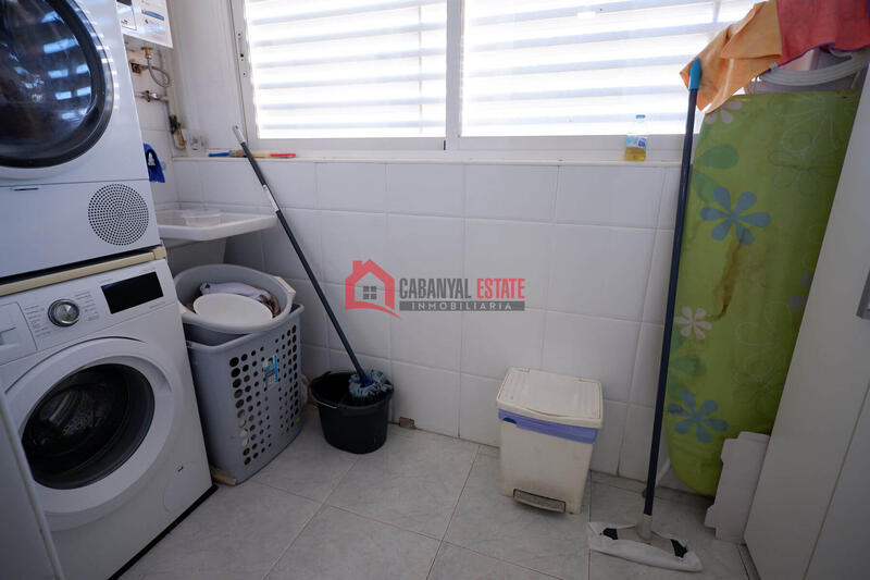 3 спальная комната квартира продается