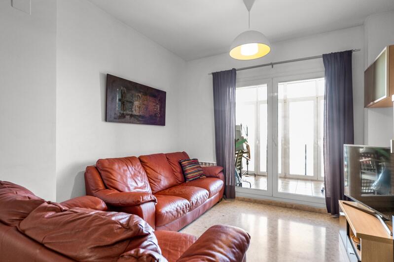 3 спальная комната квартира продается