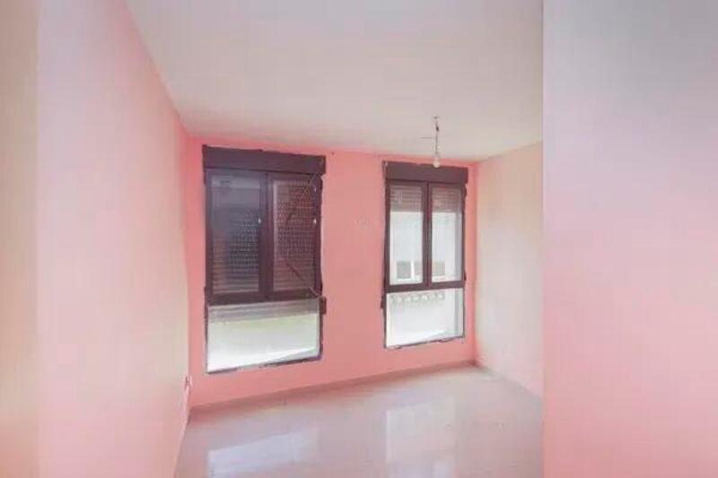 4 bedroom Apartment for sale