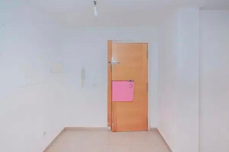 4 bedroom Apartment for sale