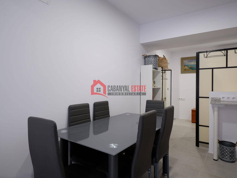 2 bedroom Apartment for Long Term Rent