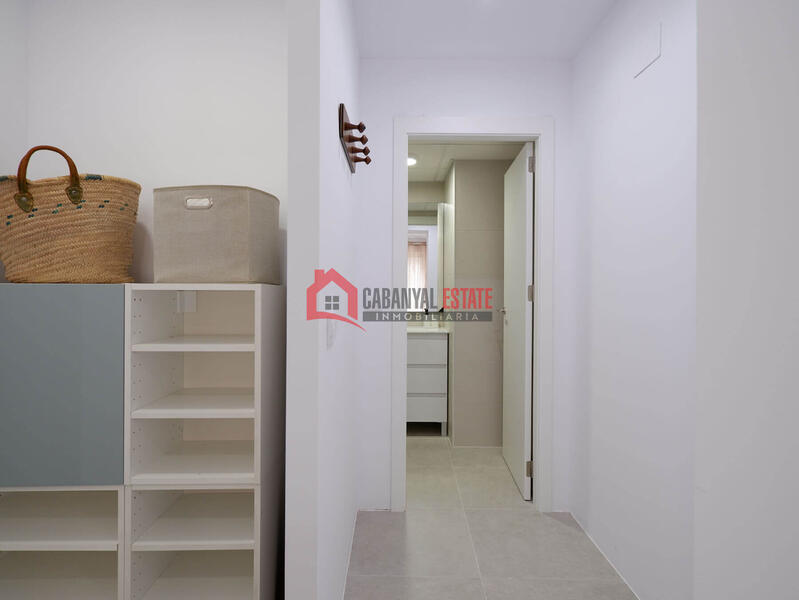 2 bedroom Apartment for Long Term Rent