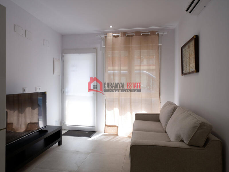 2 bedroom Apartment for Long Term Rent