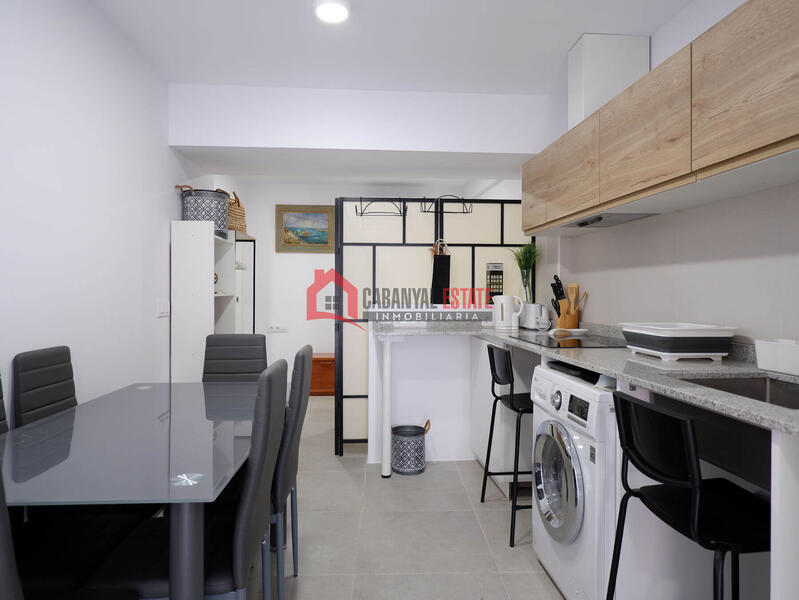 2 bedroom Apartment for Long Term Rent
