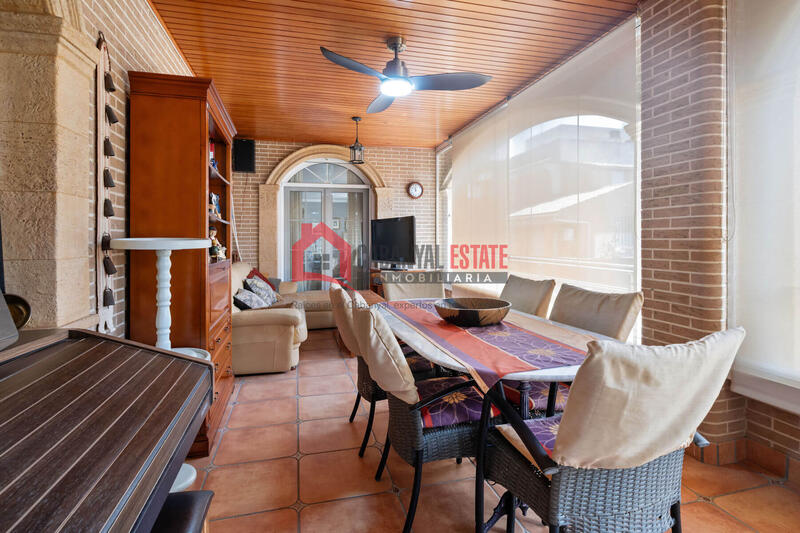 4 Schlafzimmer Appartement zu verkaufen 4 Schlafzimmer Appartement zu verkaufen