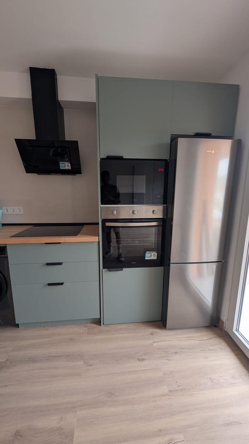 3 bedroom Apartment for Long Term Rent