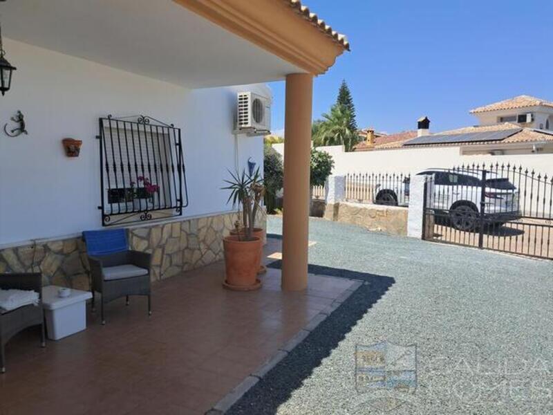 3 Cuarto Villa en venta