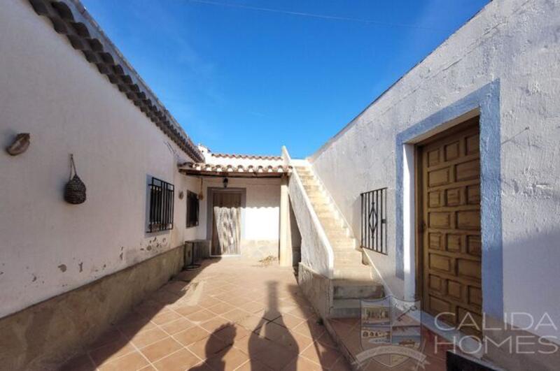 4 bedroom Villa for sale