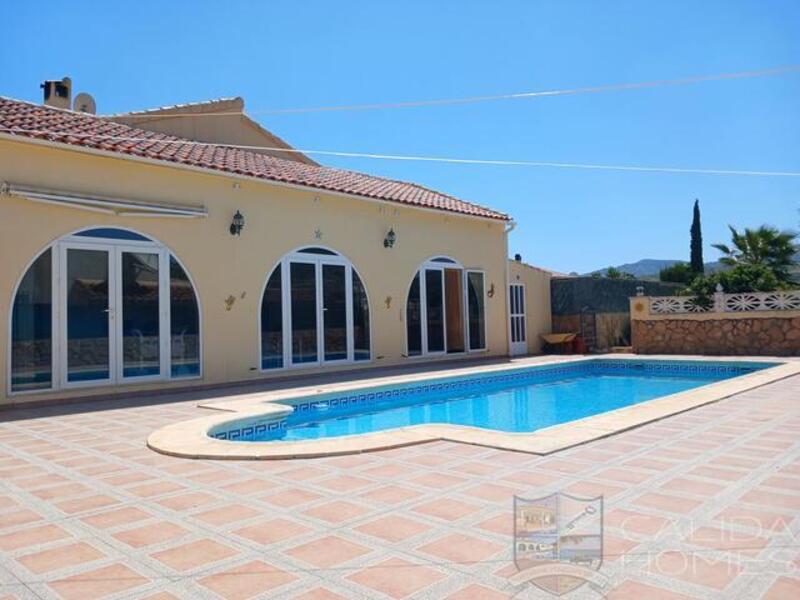 3 slaapkamer Villa Te koop