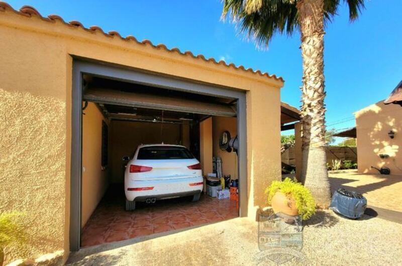 3 Cuarto Villa en venta
