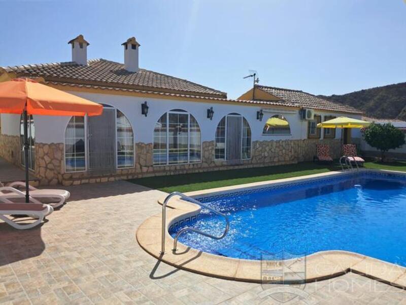 Villa till salu i Arboleas, Almería