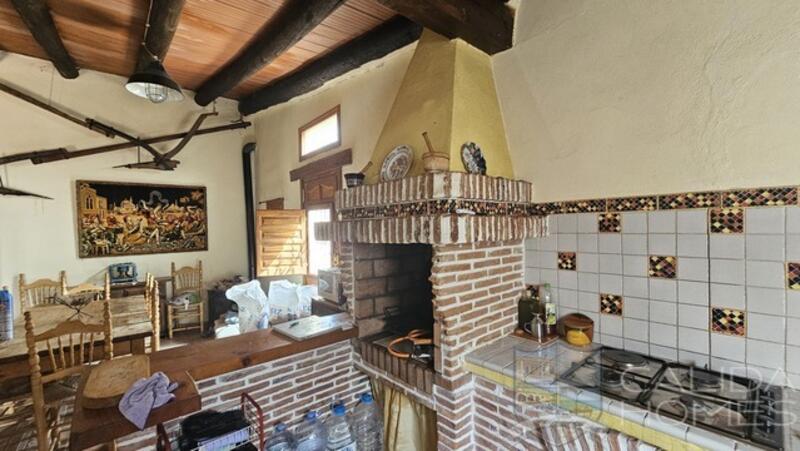 2 bedroom Country House for sale