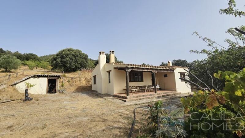2 bedroom Country House for sale